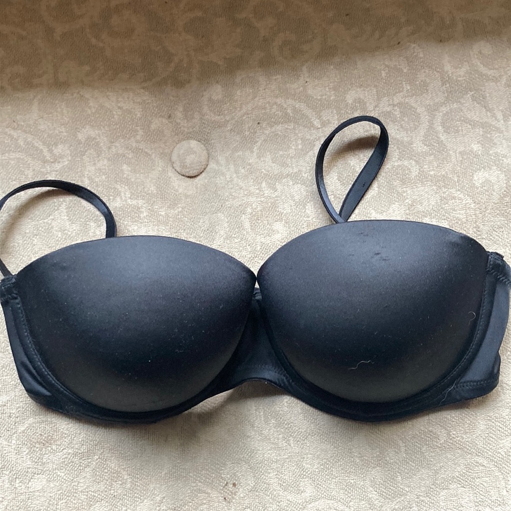 Victoria’s Secret pink wear anyway push up bra 32D